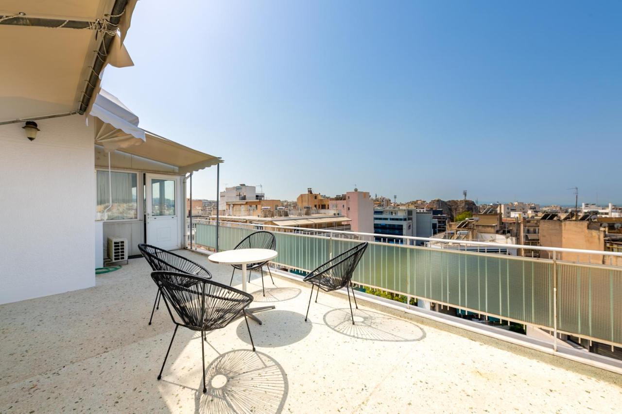 Penthouse Under Acropolis Hill Apartment Athens Ngoại thất bức ảnh
