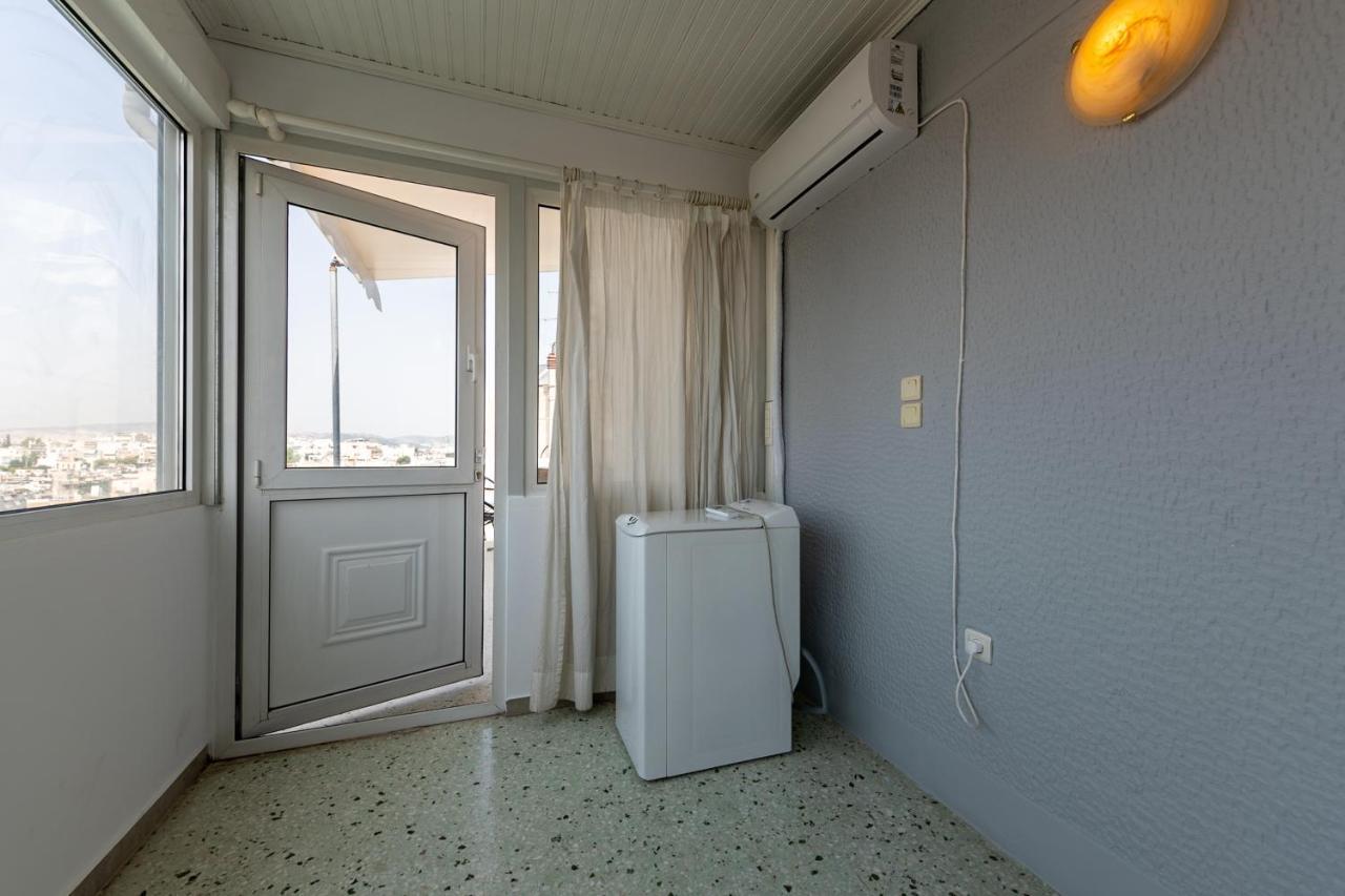 Penthouse Under Acropolis Hill Apartment Athens Ngoại thất bức ảnh
